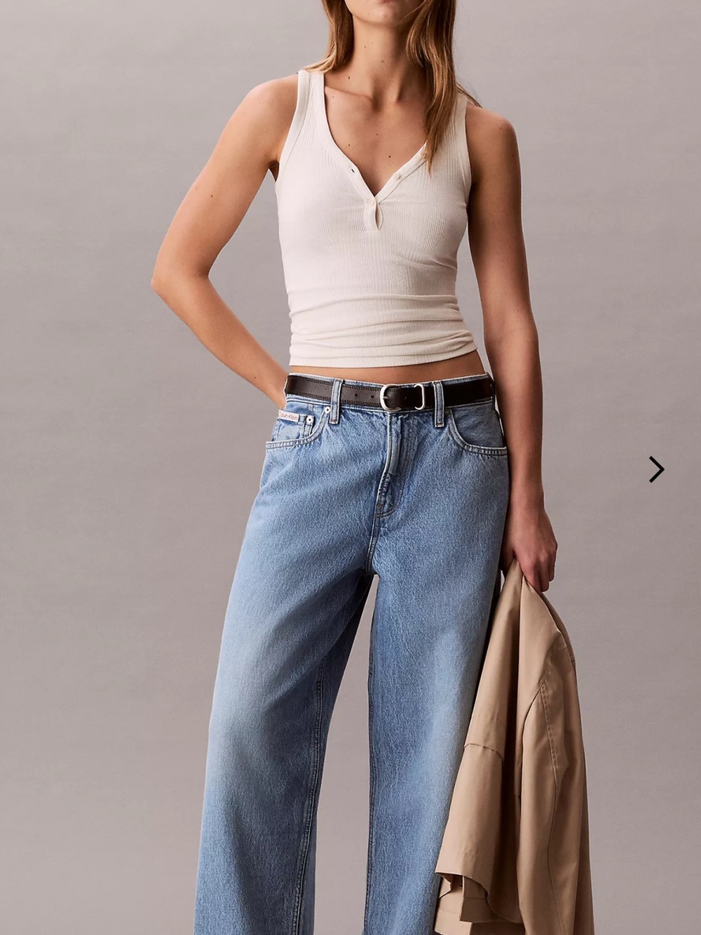 Relaxed Barrel Jeans